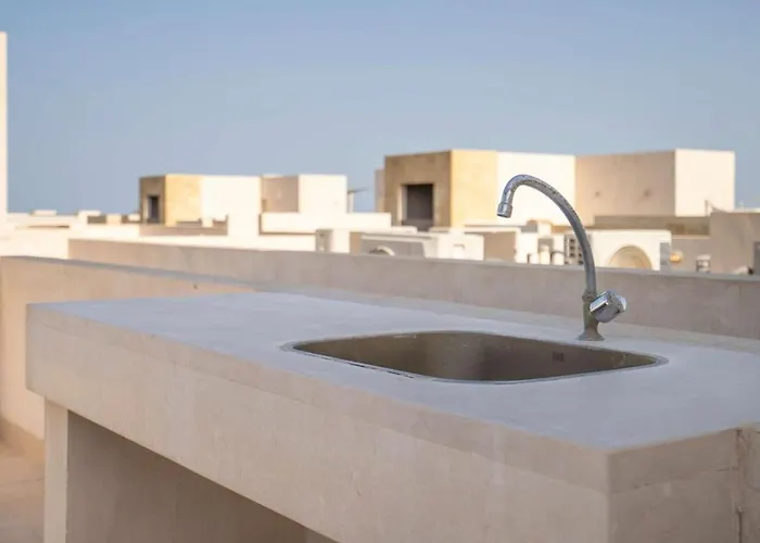 Mangroovy M9 1 Bedroom Pool & Sea View *